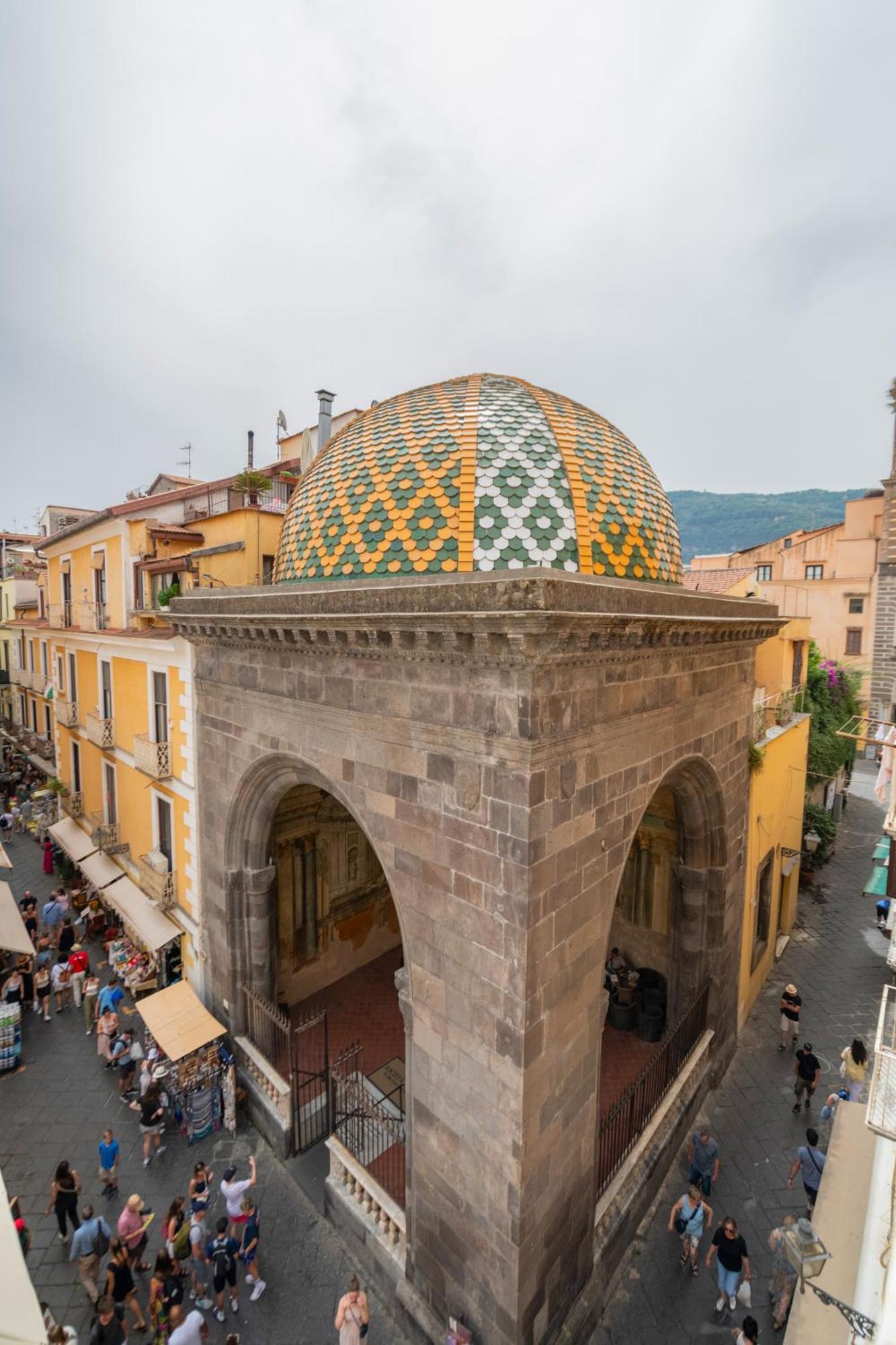 Ferienwohnung Palazzo Ammone - Sedil Dominova Sorrent Exterior foto